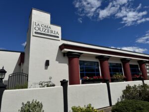La Casa Ouzeria Exterior